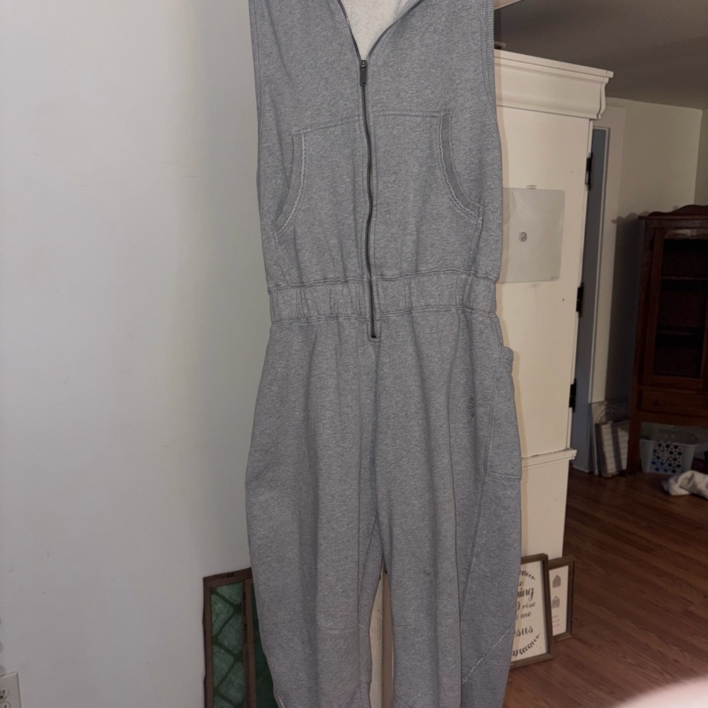 Free People Gray Sleeveless Zip-Up Hooded Jumpsuit